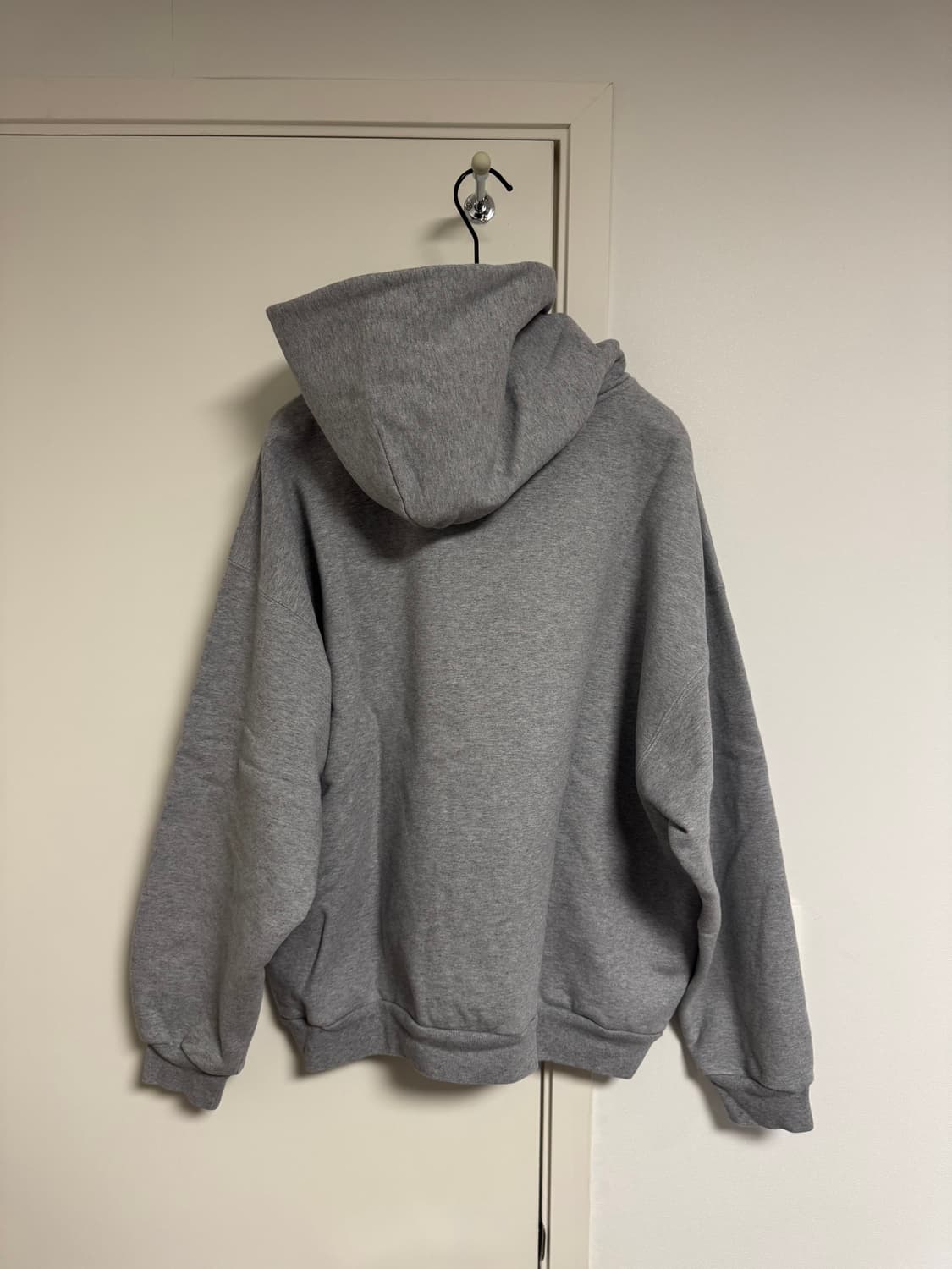 [M] BALENCIAGA 가드로브 그레이&실버 후디 상품이미지2