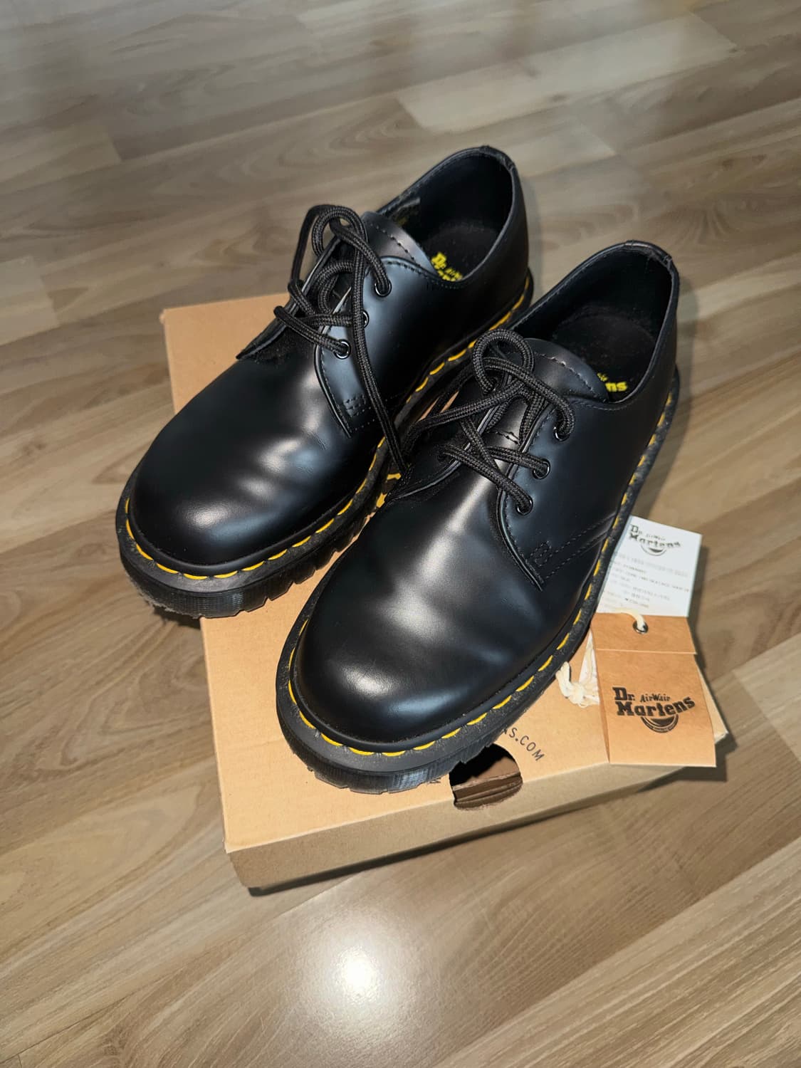 닥터마틴 1461 벡스 스무스 240 상품이미지1