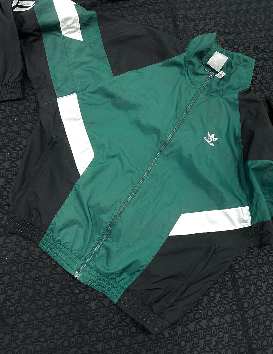 아디다스 리카이브 트랙 자켓 상품이미지1