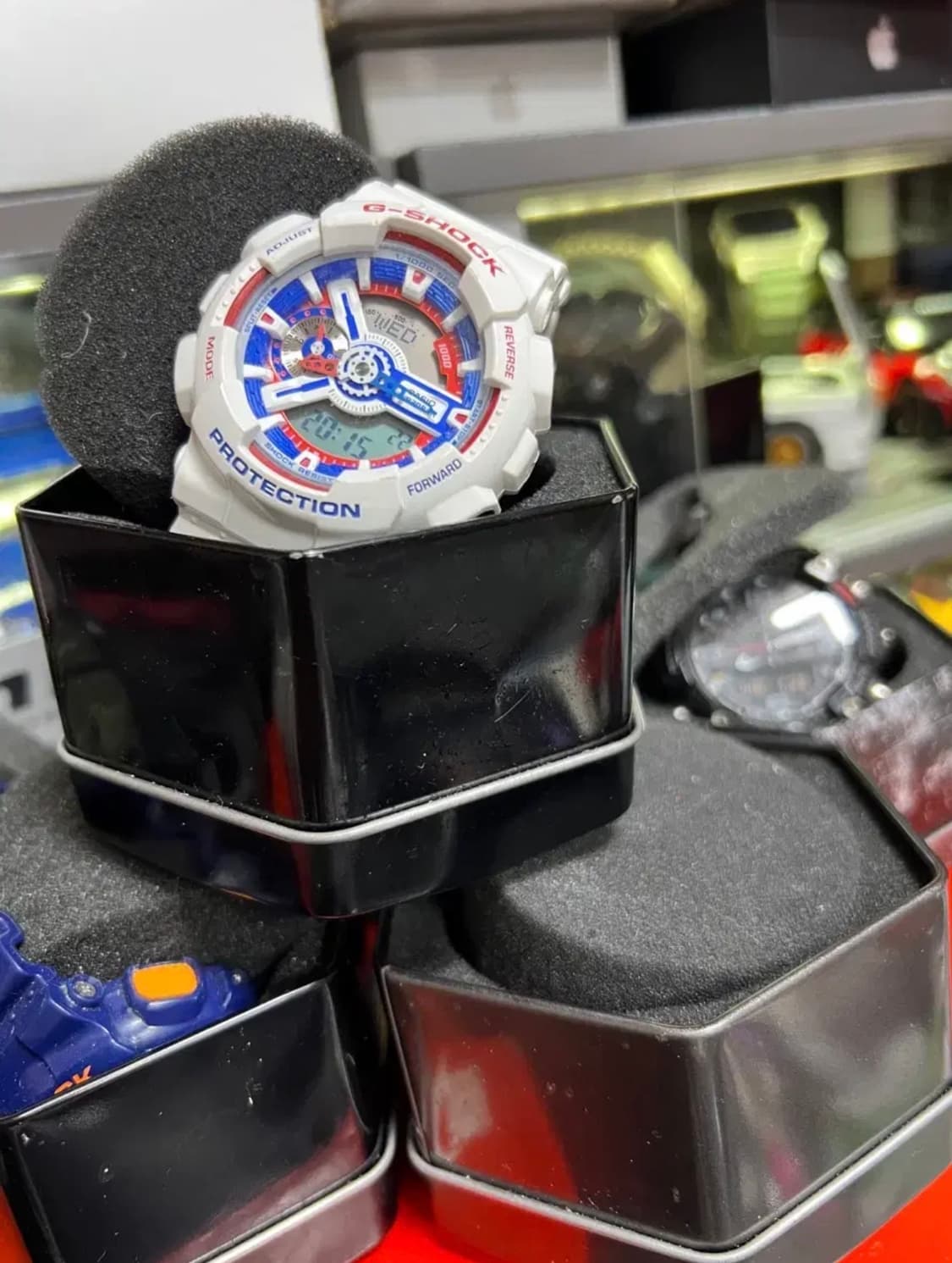 카시오 지샥 G-SHOCK 빅페이스 건담 상품이미지1