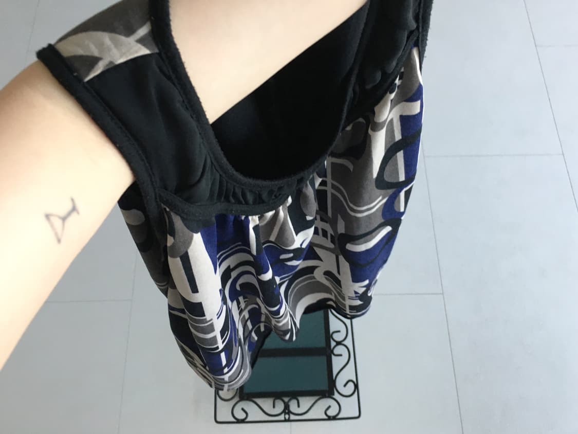vintage geo print top 상품이미지7