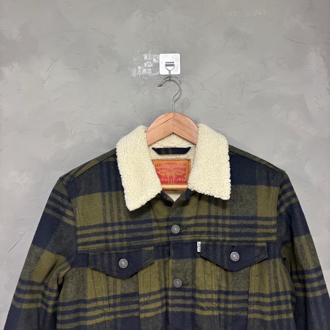 리바이스 체크패턴 쉐르파 자켓 상품이미지2
