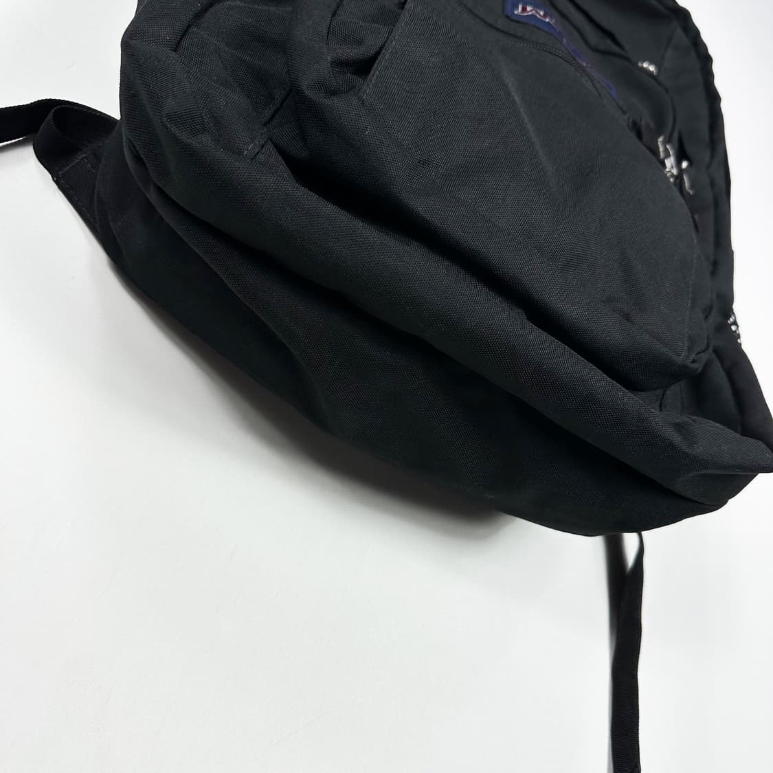 잔스포츠 레트로 베이직 백팩 블랙 상품이미지4