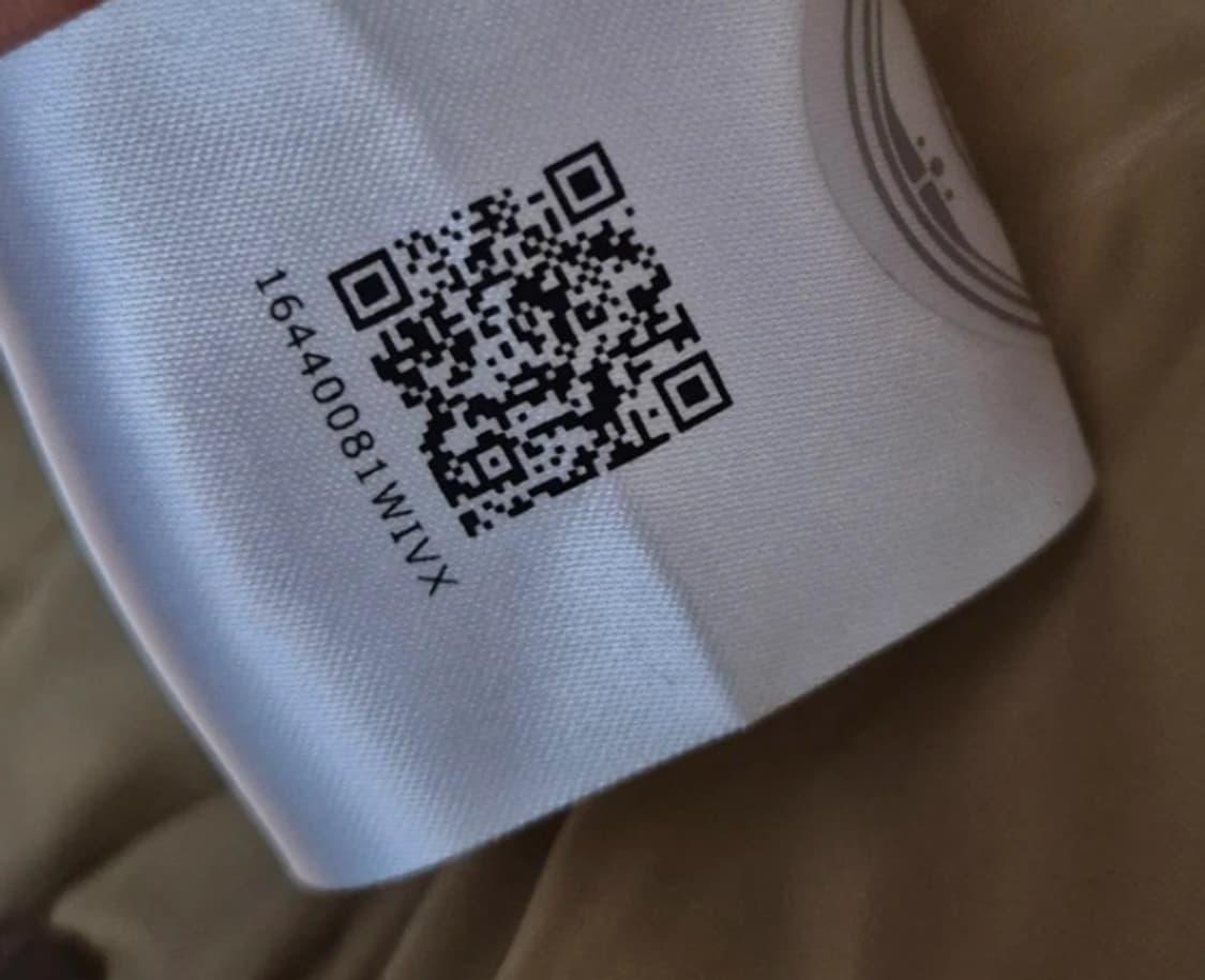 몽클레어 남녀 공용 패딩 조끼 팝니다 상품이미지4