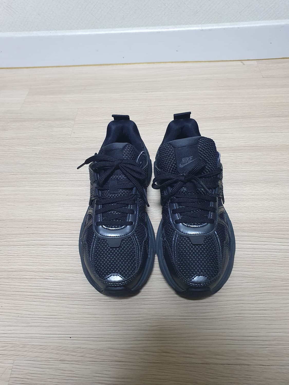 나이키 v2k 런 운동화 235 상품이미지3