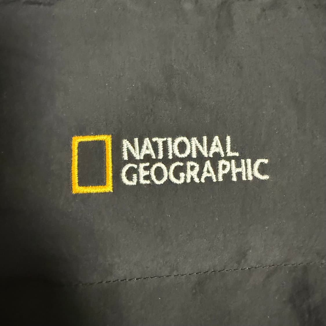 내셔널지오그래픽 경량 패딩 블랙 L 구스 다운 상품이미지3