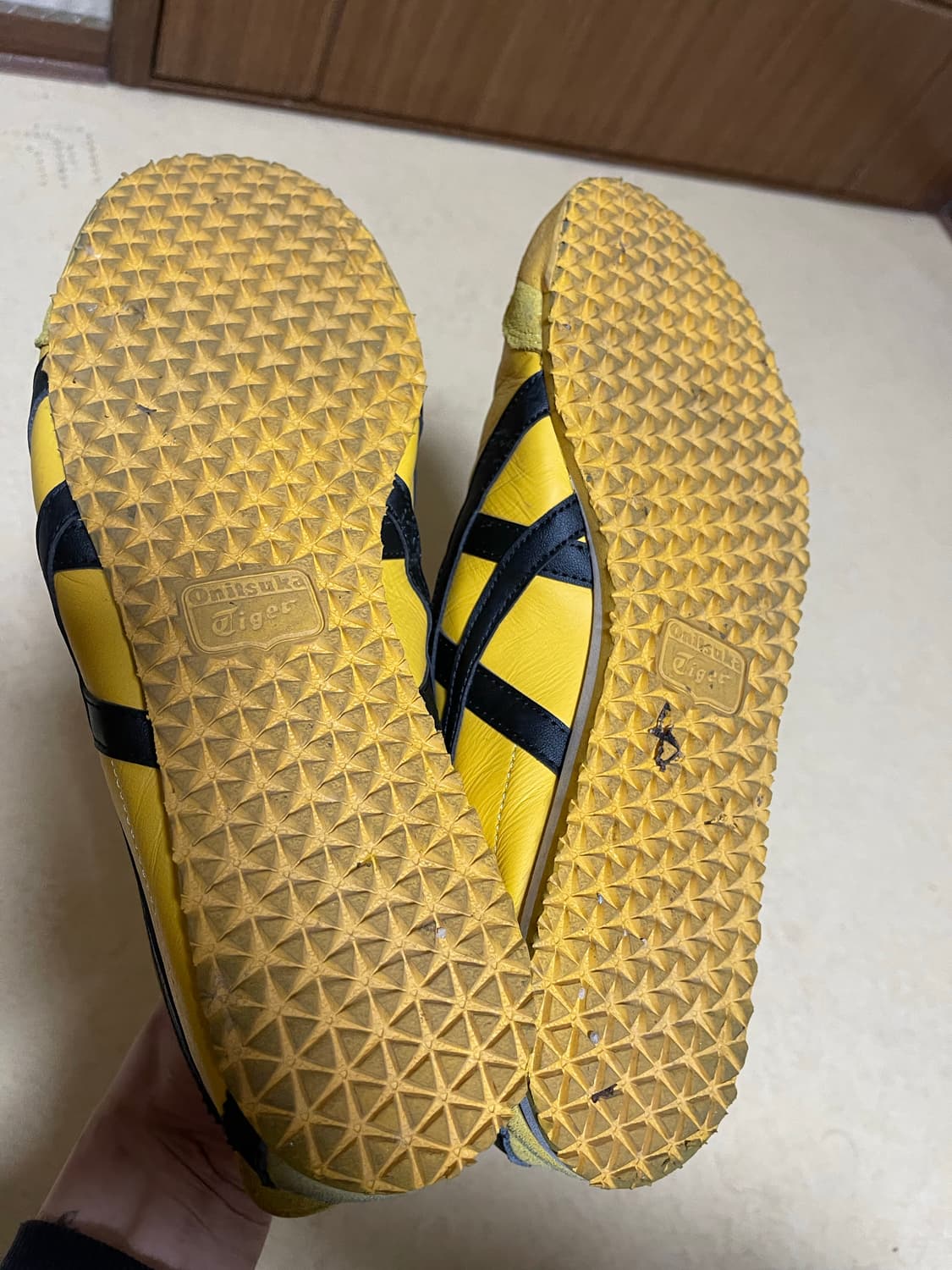 오니츠카타이거 맥시코66 옐로우 280 상품이미지4