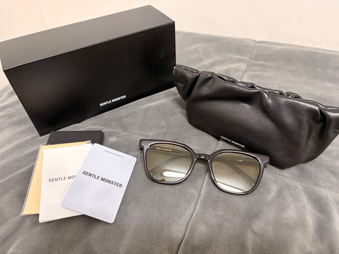 젠틀몬스터 tomy 토미 브라운 상품이미지1