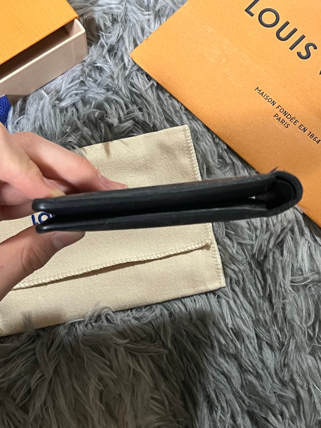 루이비통 이클립스 모노그램 반지갑 상품이미지3