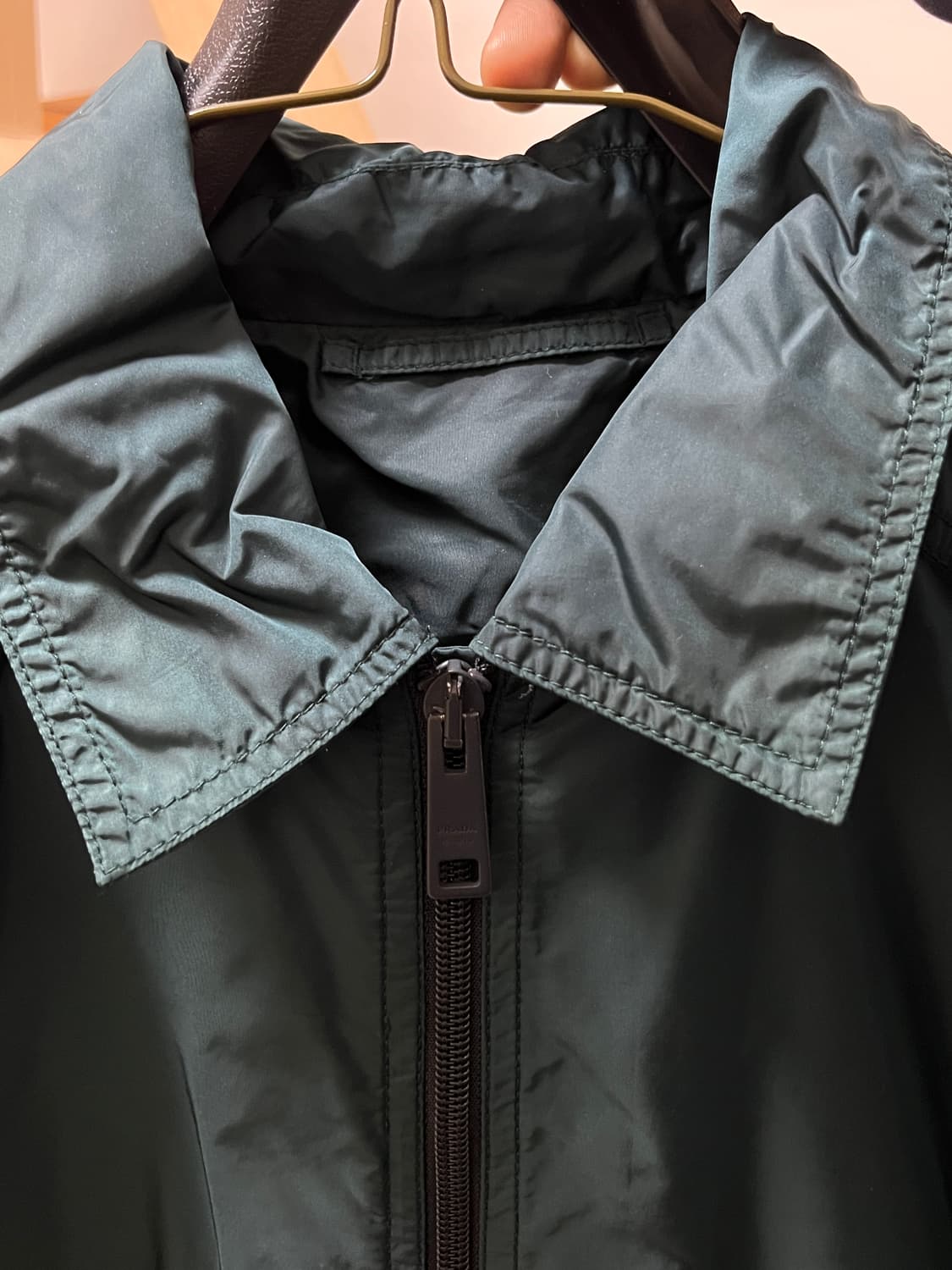 프라다 나일론 집업 자켓 상품이미지4