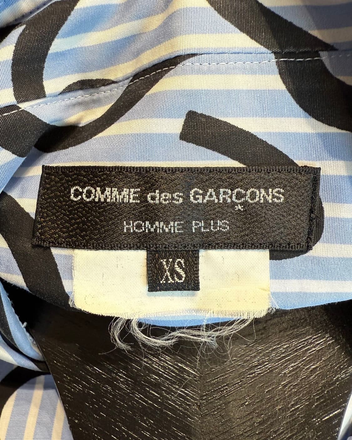 꼼데가르송 옴므 플러스 AD2012 블루 스트라이프 패턴 셔츠  상품이미지8