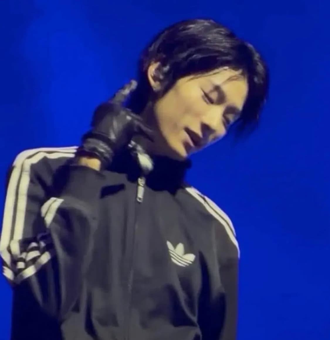 나우아임영 착용) 아디다스 구유로파 져지 블랙 상품이미지1