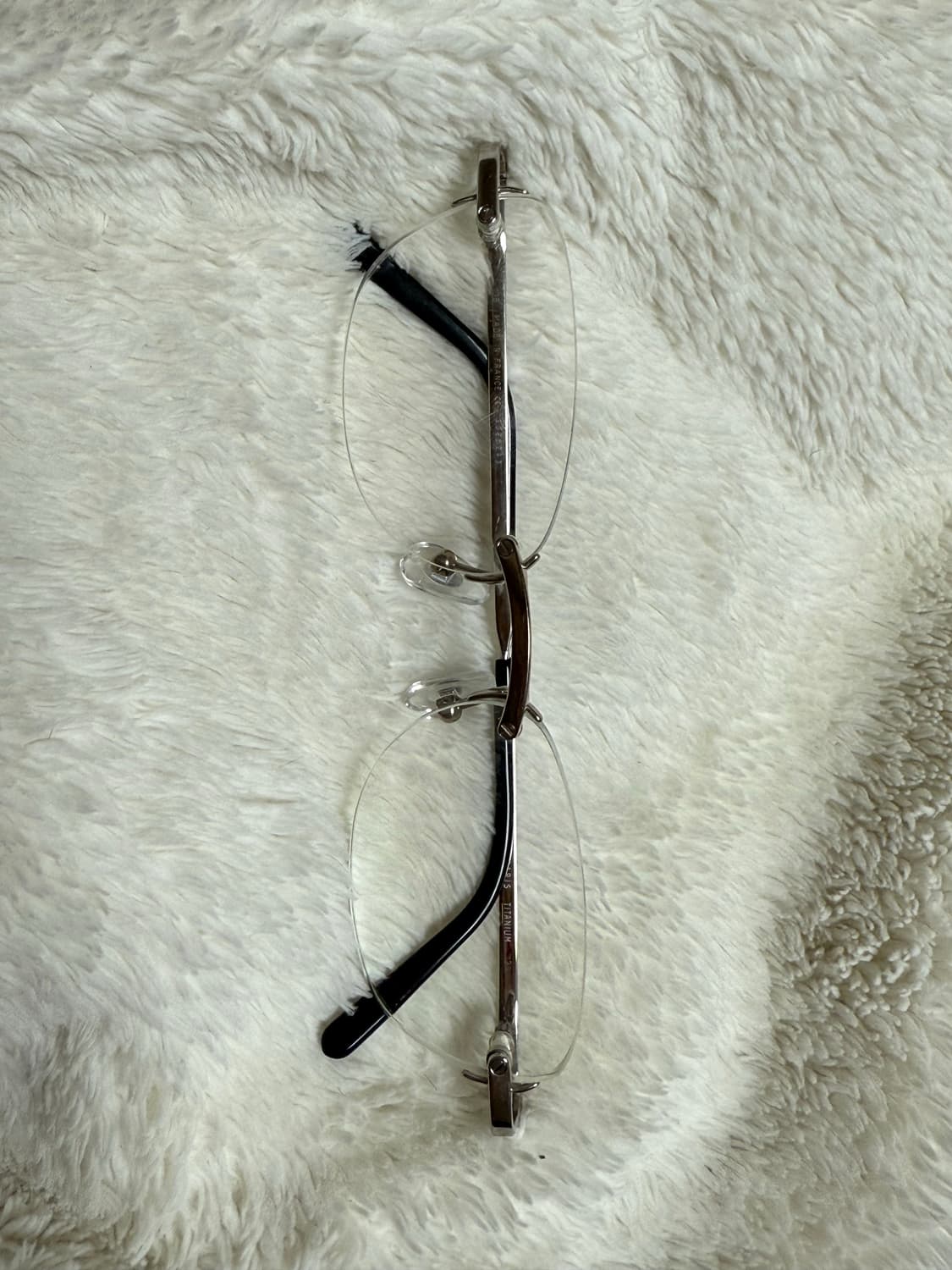 까르띠에 티타늄 무테 안경 상품이미지1