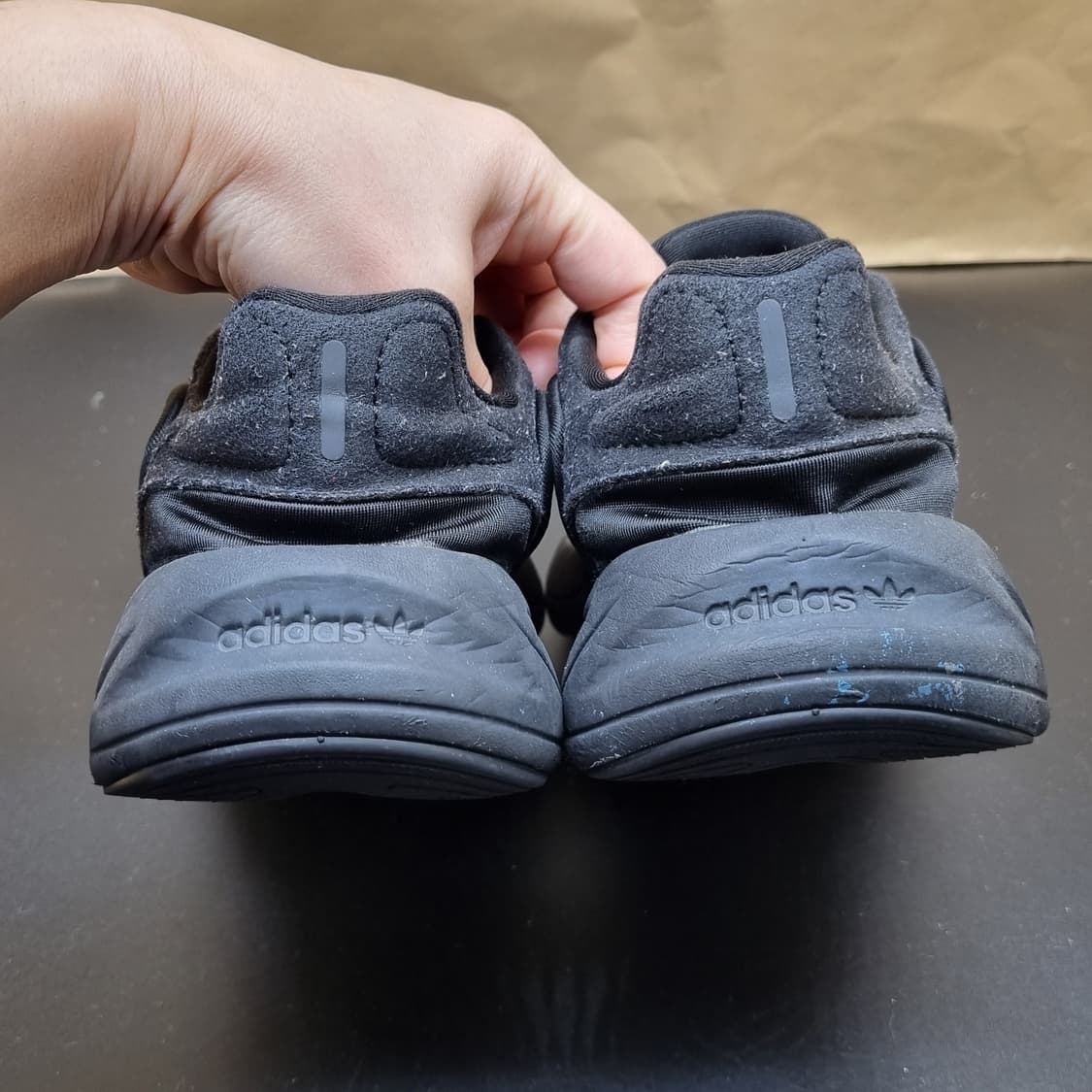 아디다스 오젤리아 여성운동화240  상품이미지4