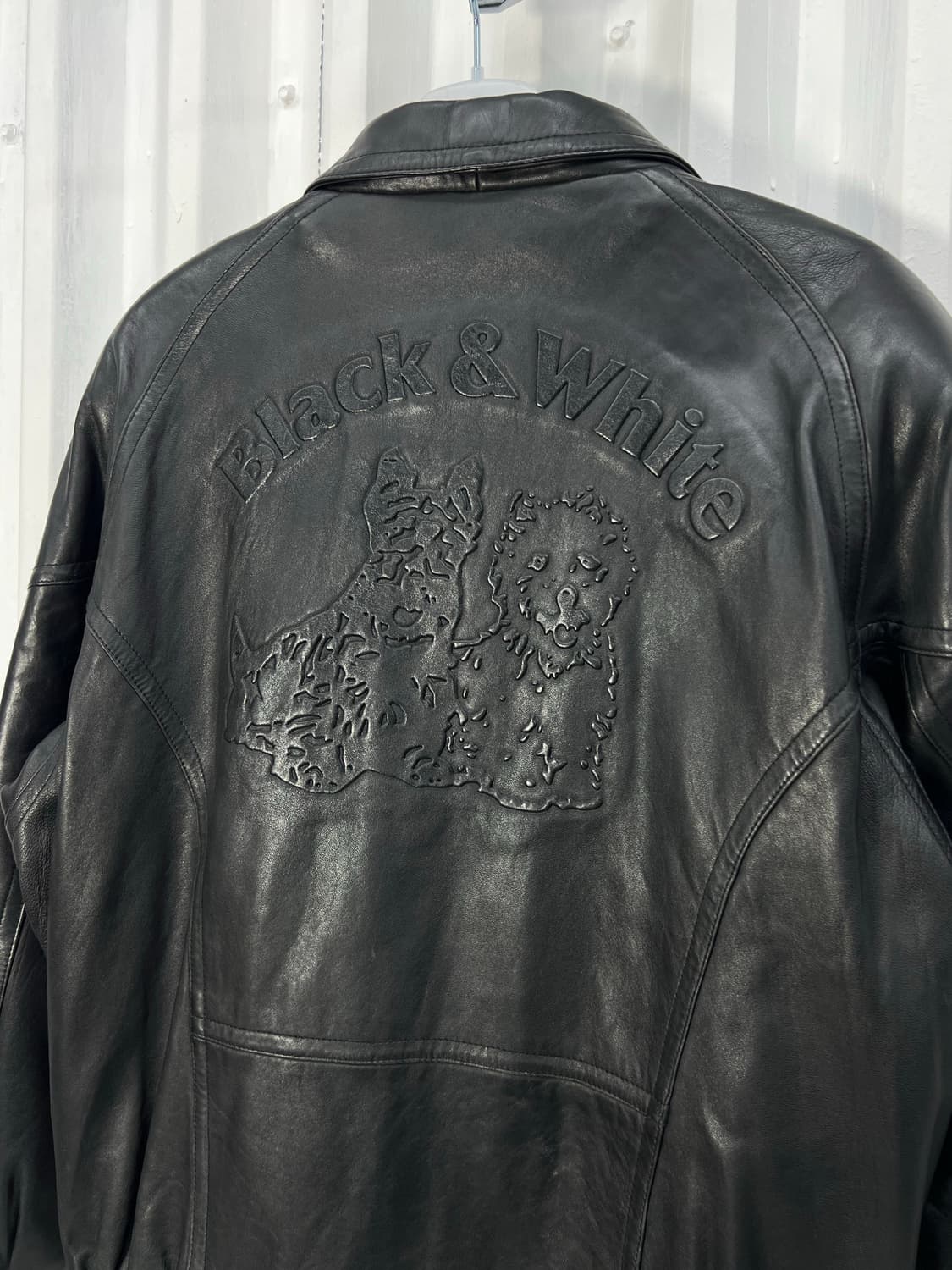 Black&White lambskin bomber 상품이미지1