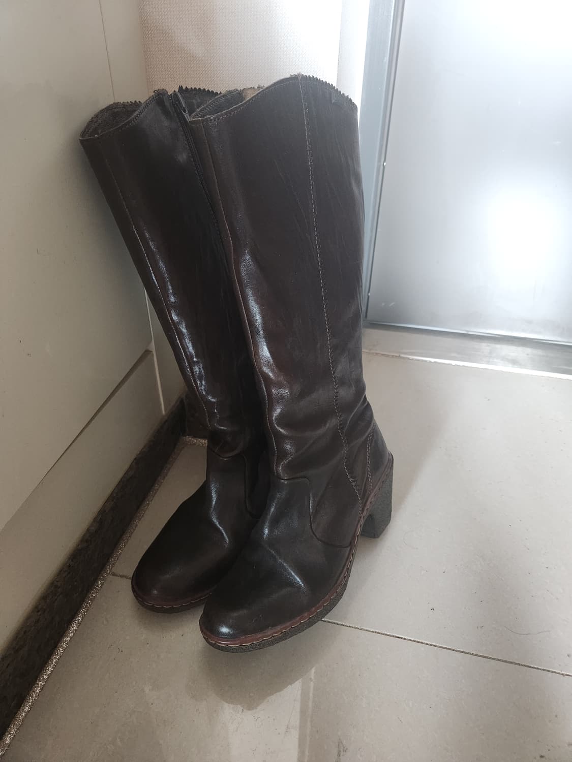 캠퍼 가죽 롱부츠 상품이미지1