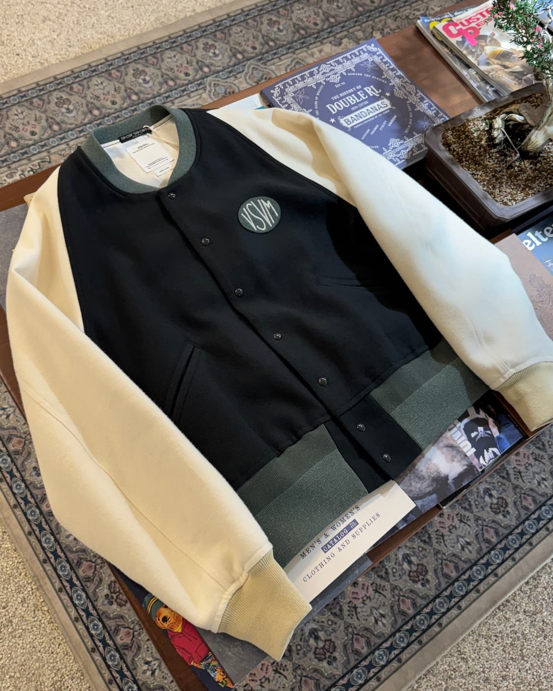 비즈빔 울 바시티 자켓 상품이미지1