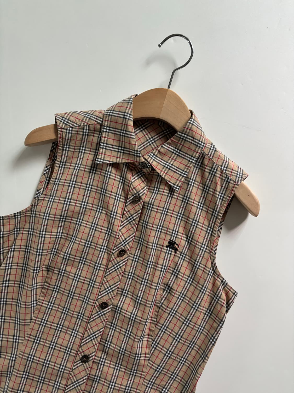 Burberry 버버리 블루라벨 노바체크 슬리브리스  상품이미지4