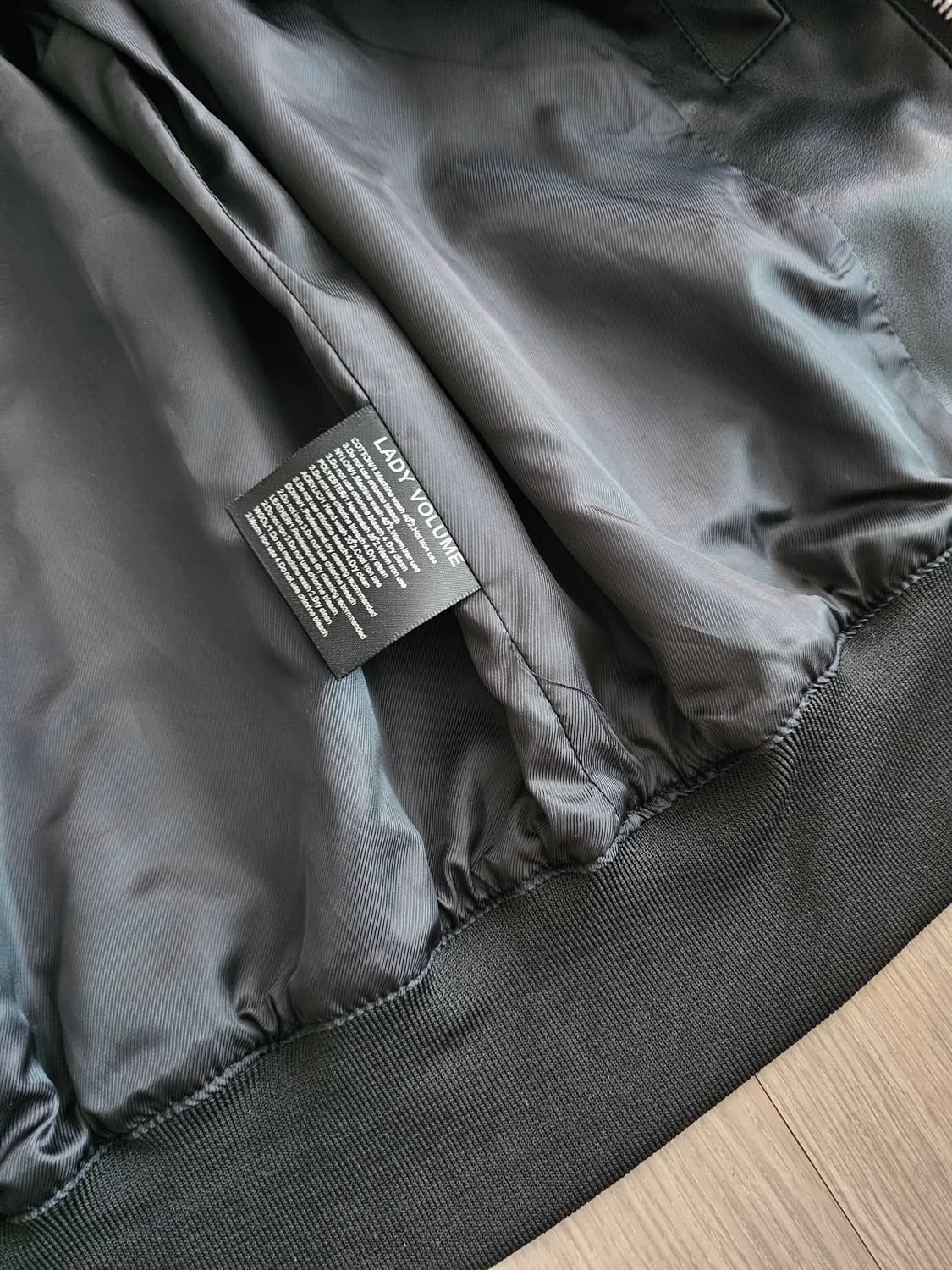 레이디볼륨 비건 레더 자켓 상품이미지2