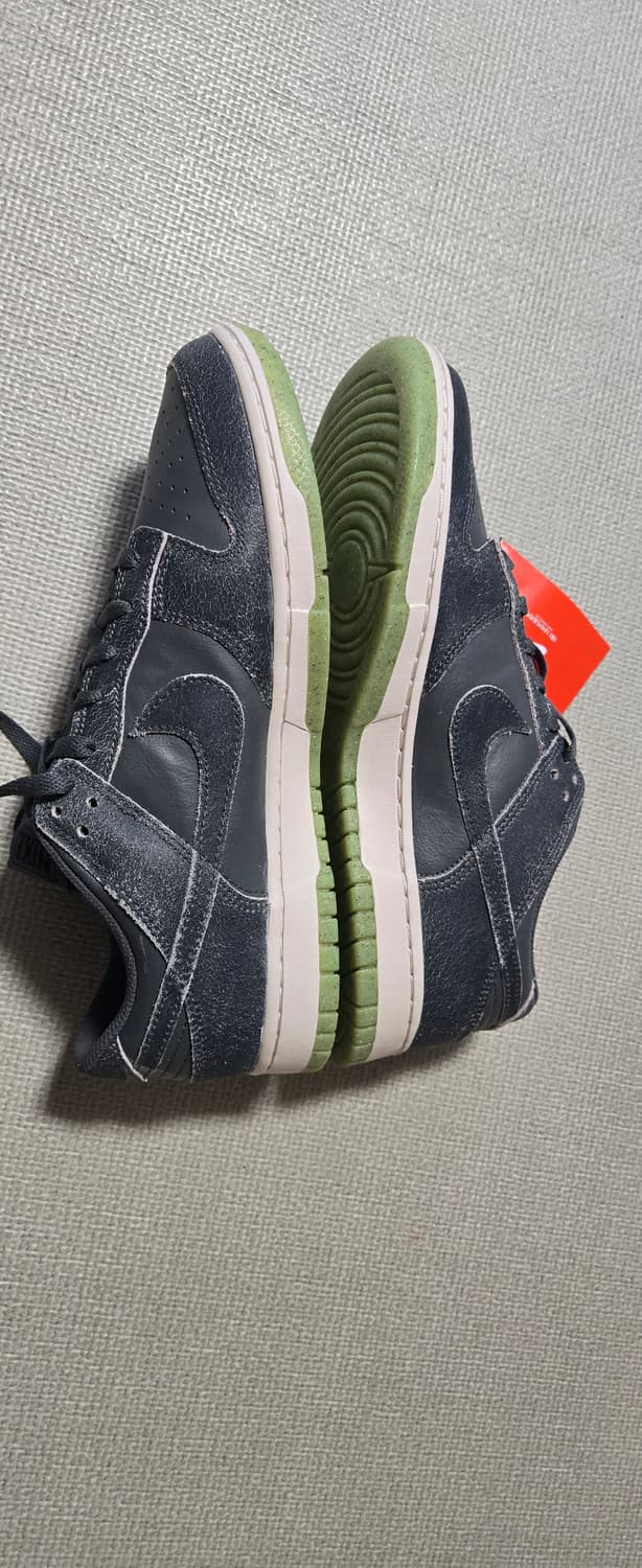 나이키 덩크 레트로 프리미엄 할로윈 285사이즈  상품이미지4