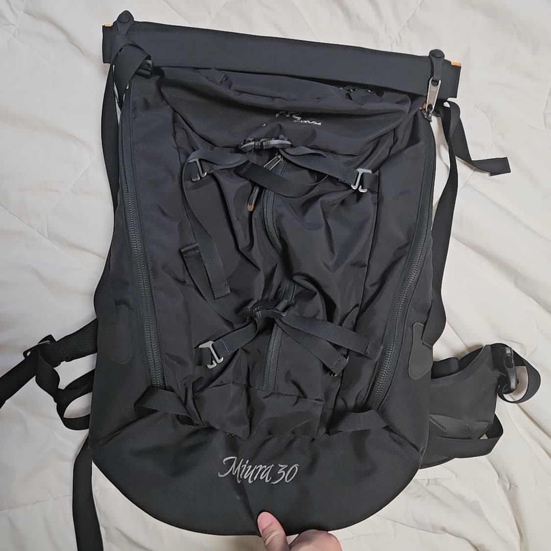 아크테릭스 백팩 상품이미지1