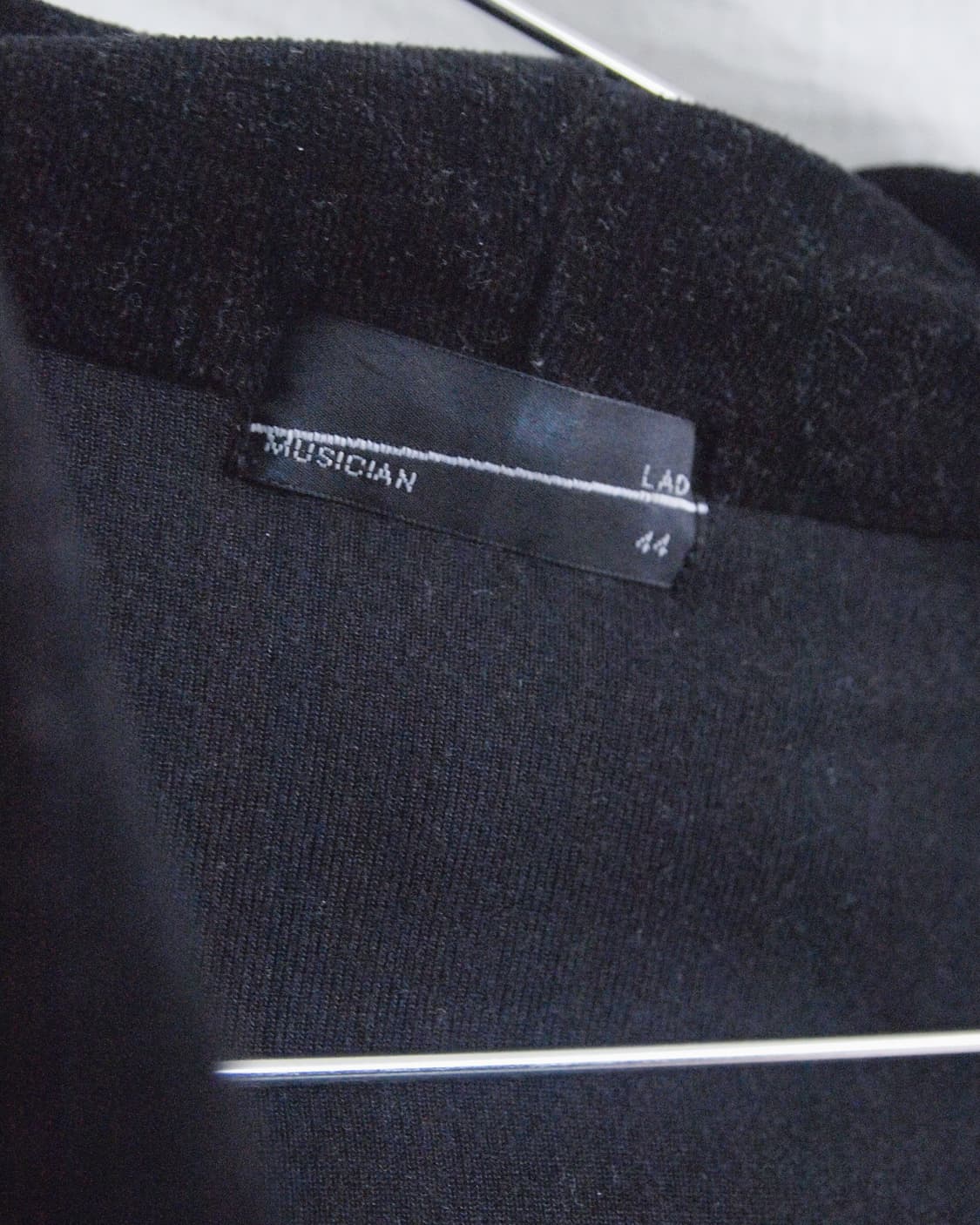 라드뮤지션 벨벳 크롭컷 후드집업 상품이미지8