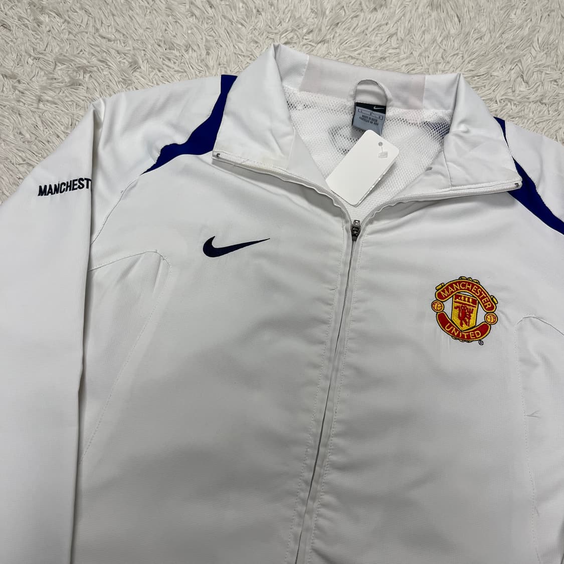나이키 맨유 바람막이 상품이미지2