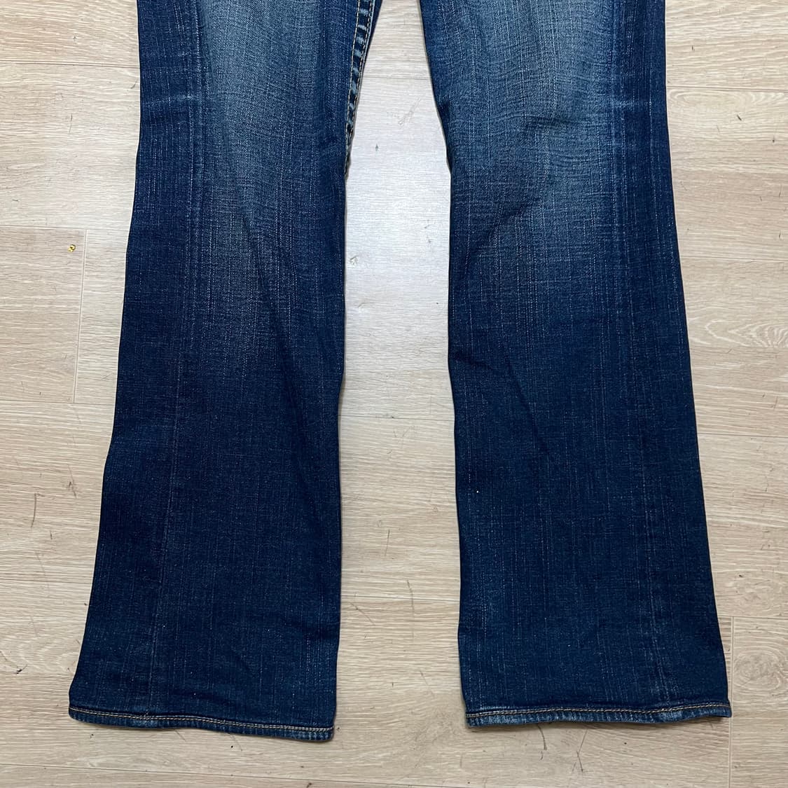 트루릴리전 여성 워싱 스티치 빌리진 부츠컷 데님 청바지 [진청] 30 상품이미지3