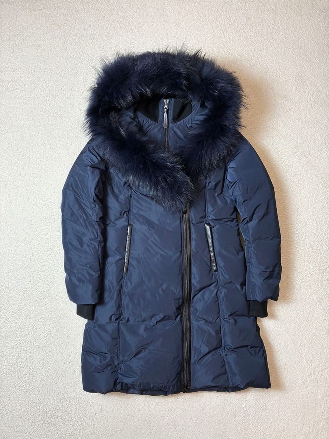 맥케이지 북방 라쿤 덕다운 파카 롱 패딩 PN7372 상품이미지1