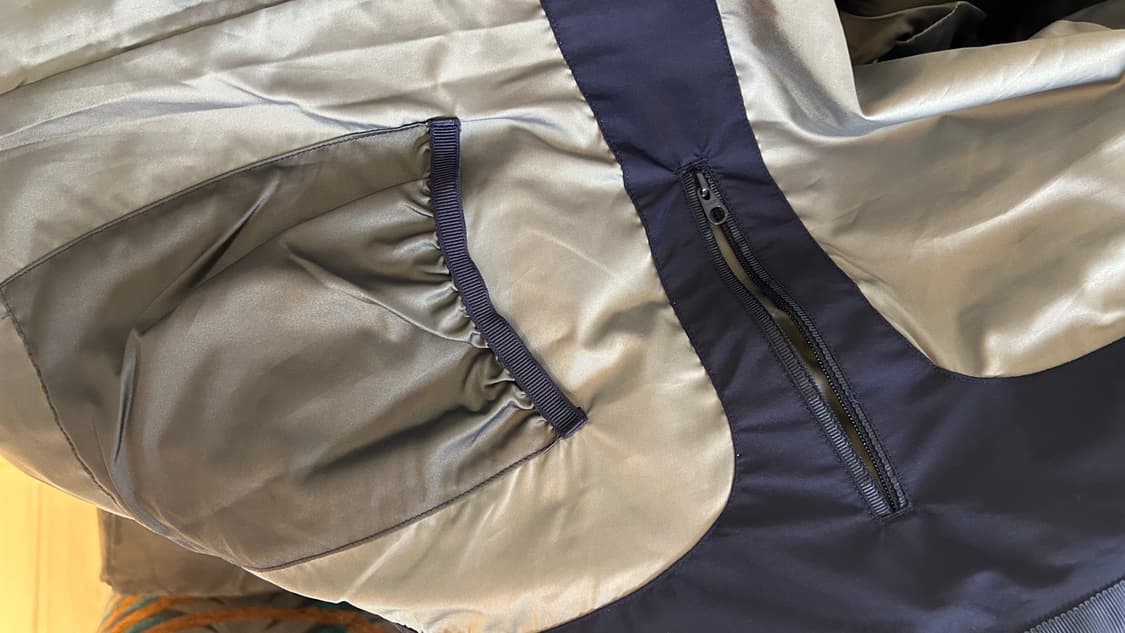 룰루레몬 바람막이 (우비로 사용가능) 상품이미지6