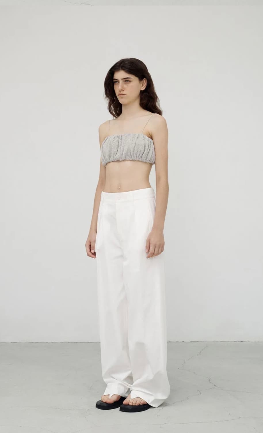 메종마레 Ruched Crop Tube Top, Khaki Beige 상품이미지2