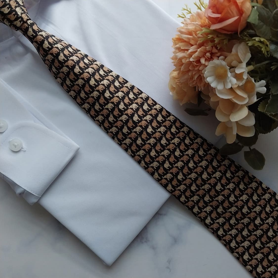 짐톰슨 실크 블랙 코끼리 패턴 넥타이 9.2cm A등급 K1682
 상품이미지9