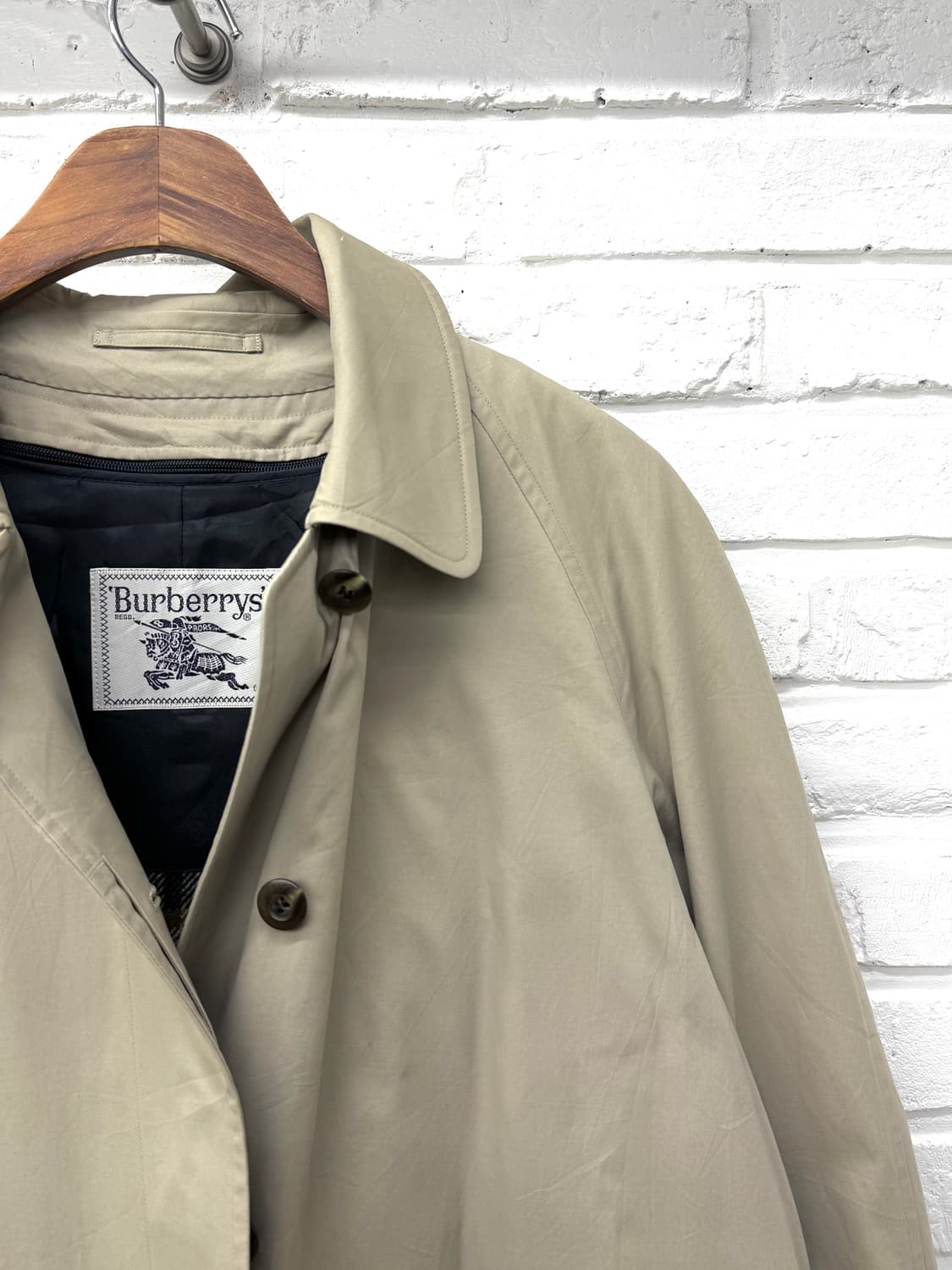 버버리 베이지 싱글 트렌치 롱코트  상품이미지2