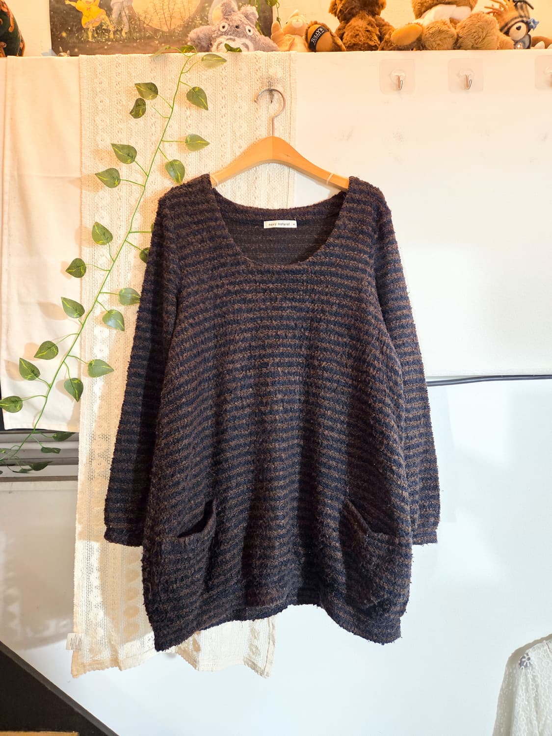 스트라이프 사이드 포켓 니트 상품이미지1