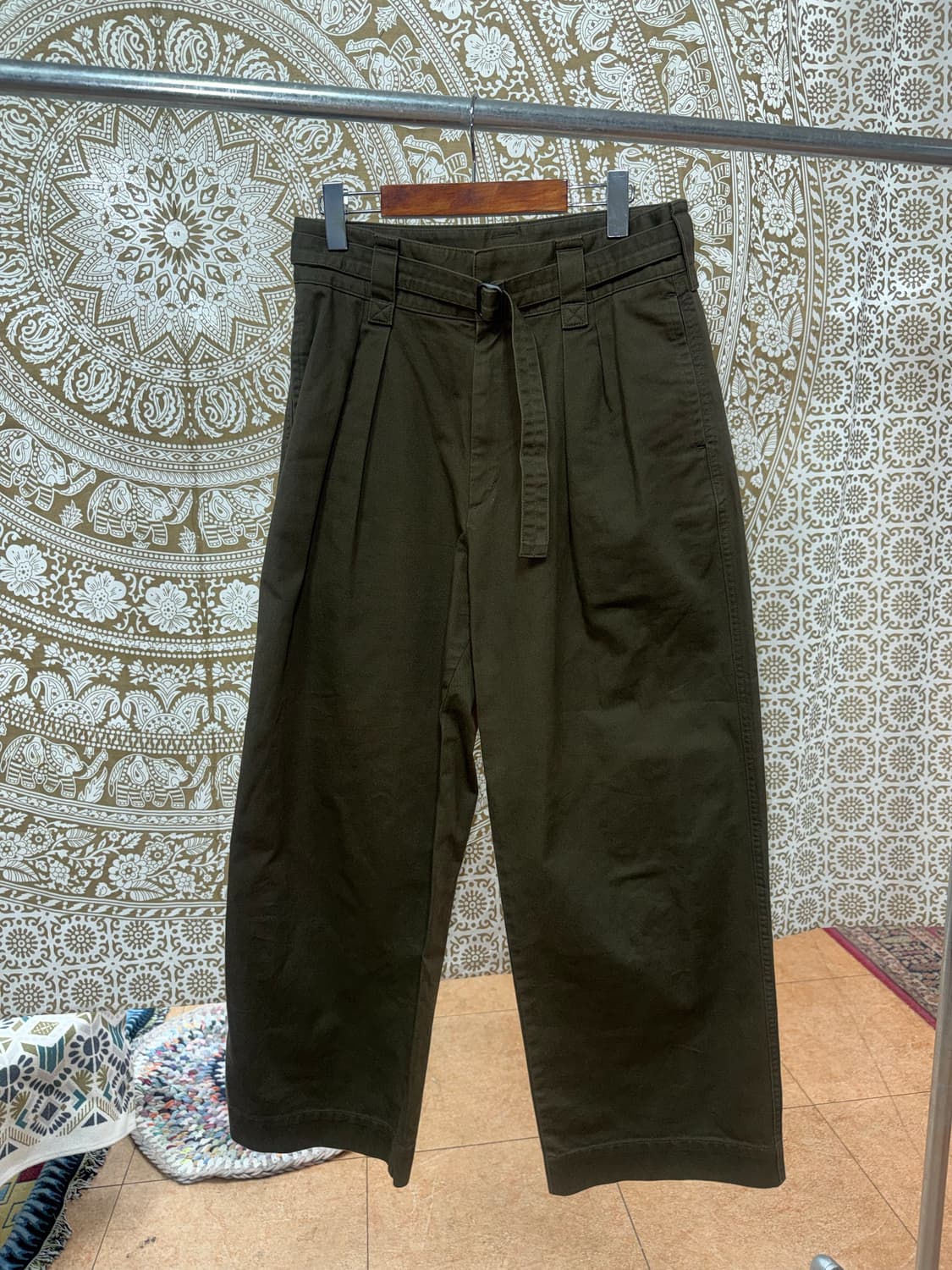 유니클로U 투턱 코튼팬츠  상품이미지3