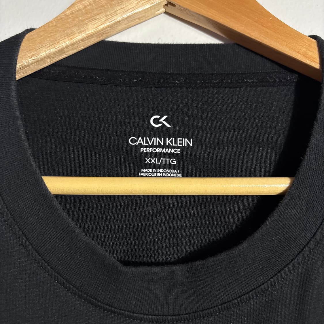 🏷 캘빈클라인 블랙 로고 긴팔 티셔츠 (무료배송) 상품이미지3