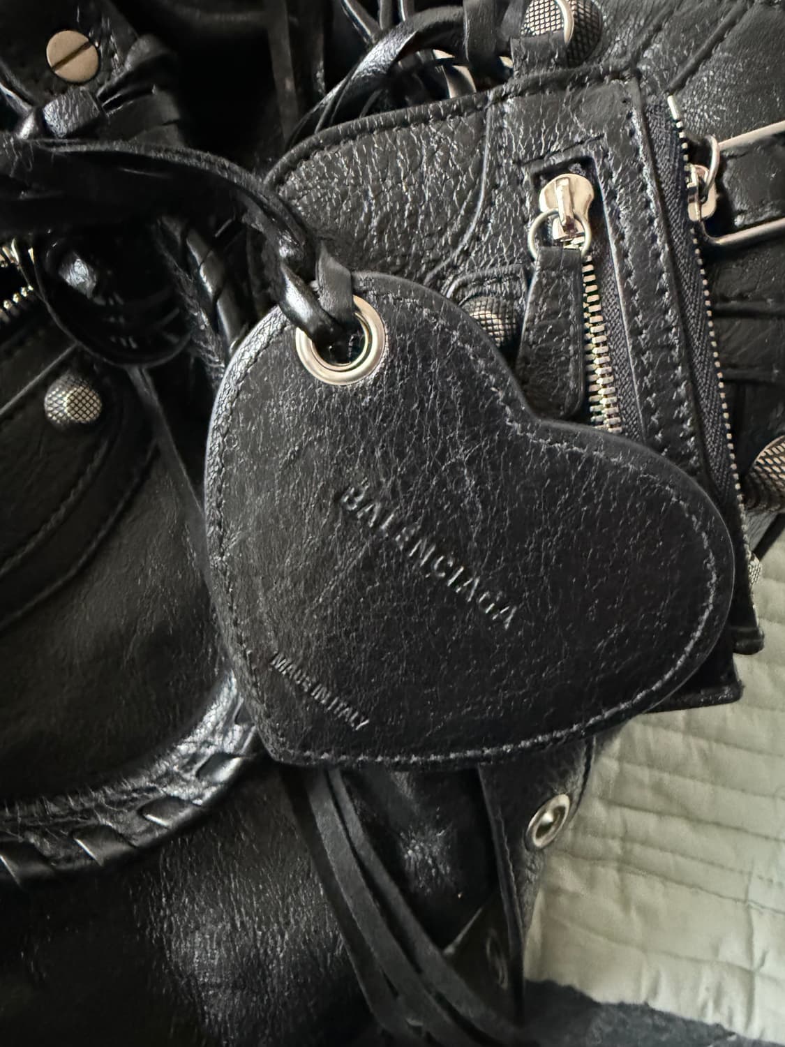 발렌시아가 네오 카골 시티 핸드백 블랙 라지 상품이미지2