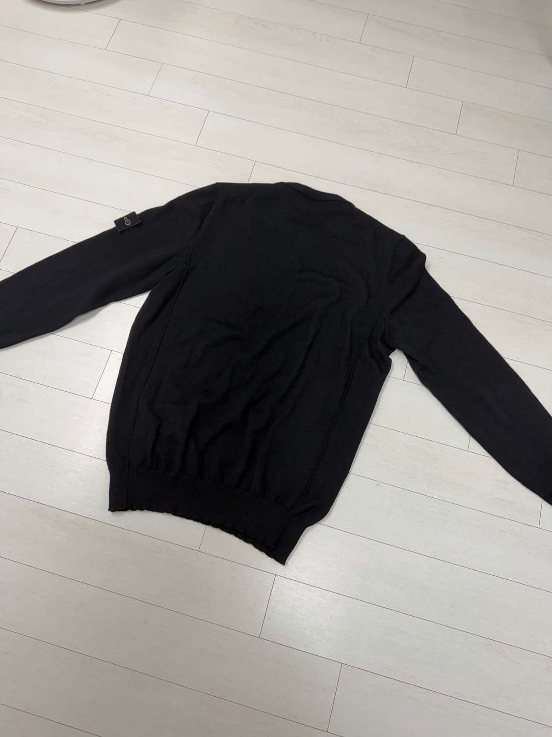 스톤아일랜드 니트 L 사이즈  상태 9.2/10  사진 찍고 절대 안입습 상품이미지6