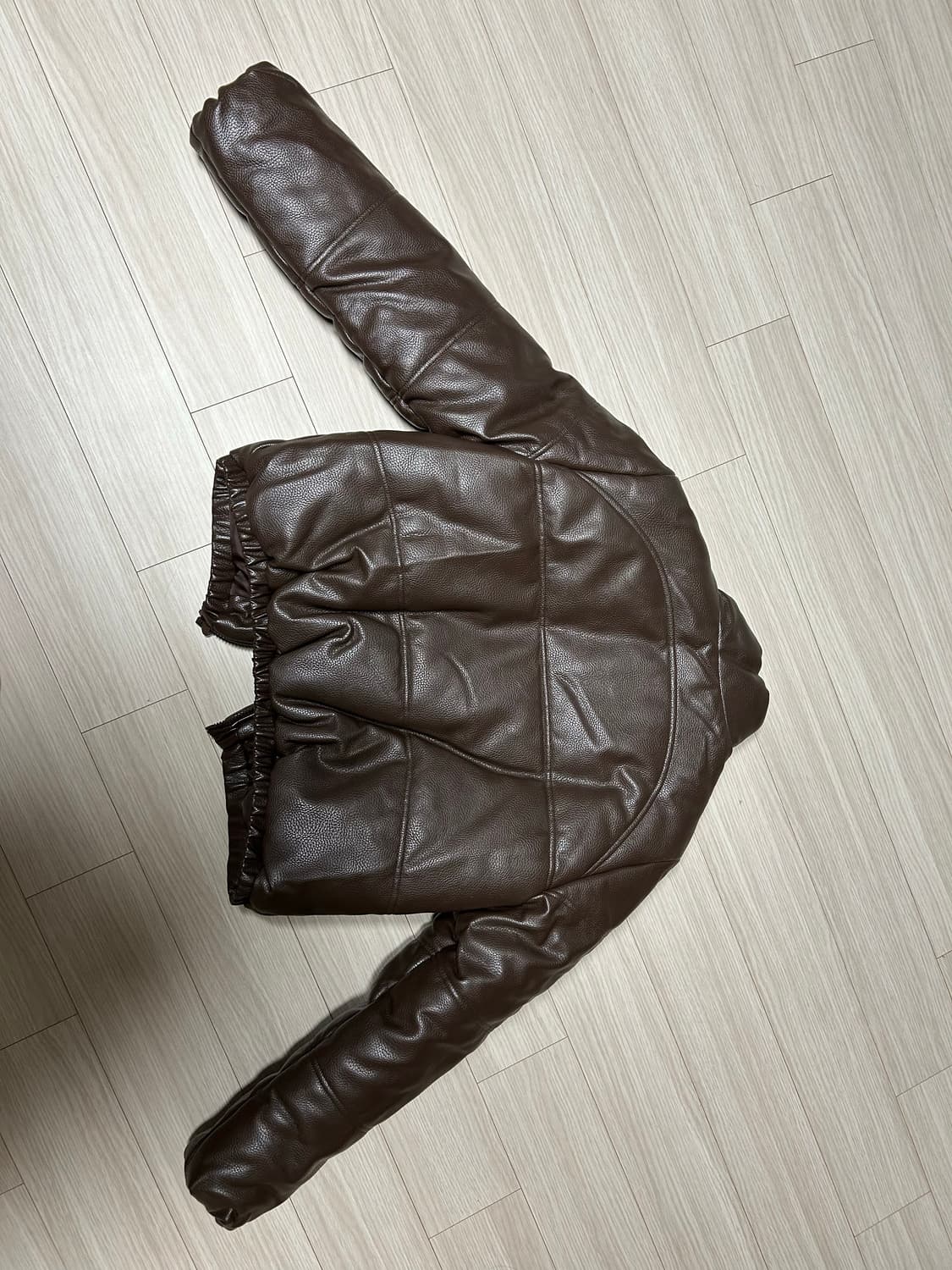 오도어 레더 패딩 상품이미지7