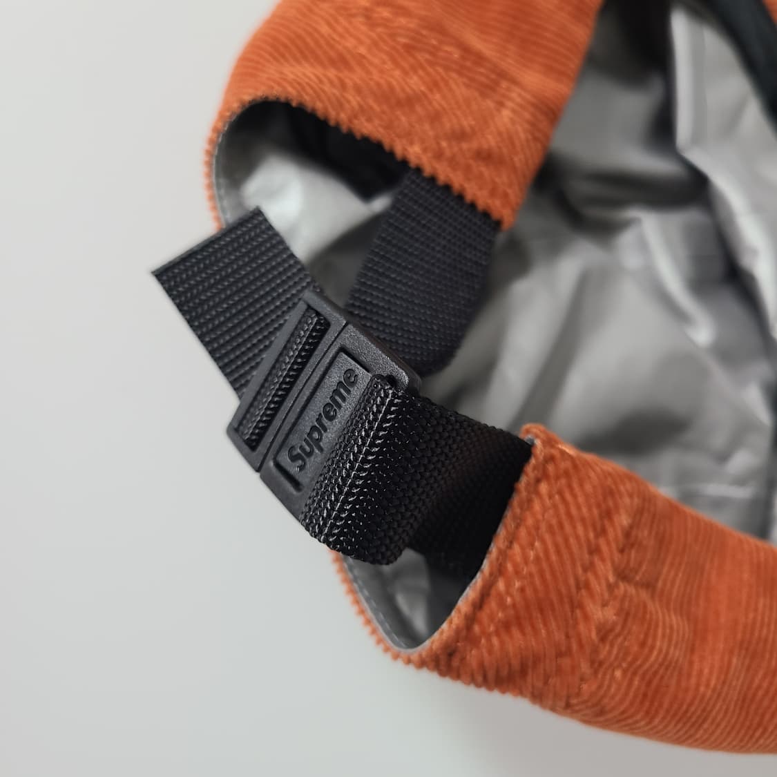 슈프림 21FW 고어텍스 코듀로이 캠프캡 러스트 상품이미지7