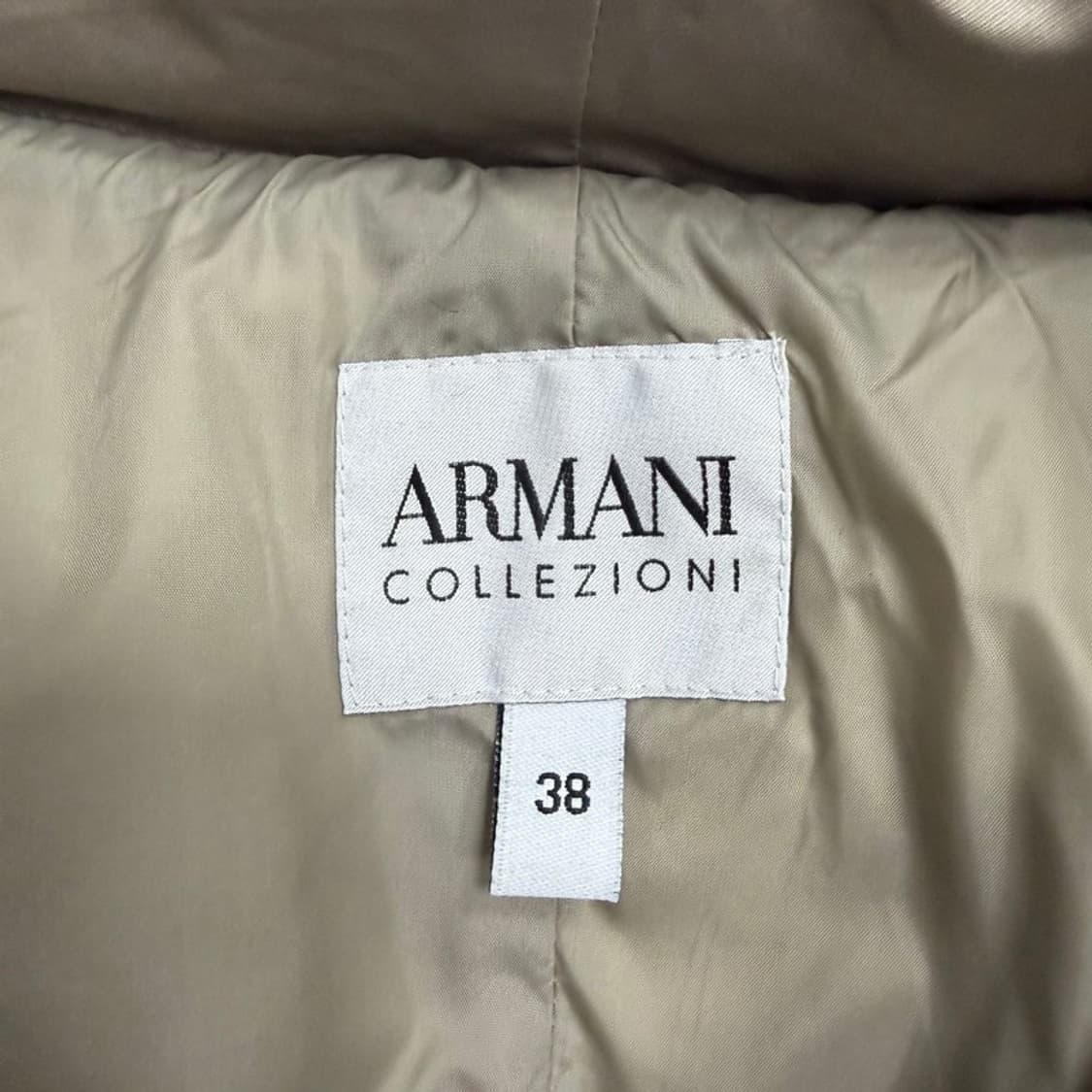 아르마니 꼴레지오니 구스다운 숄카라 패딩v1533 상품이미지7