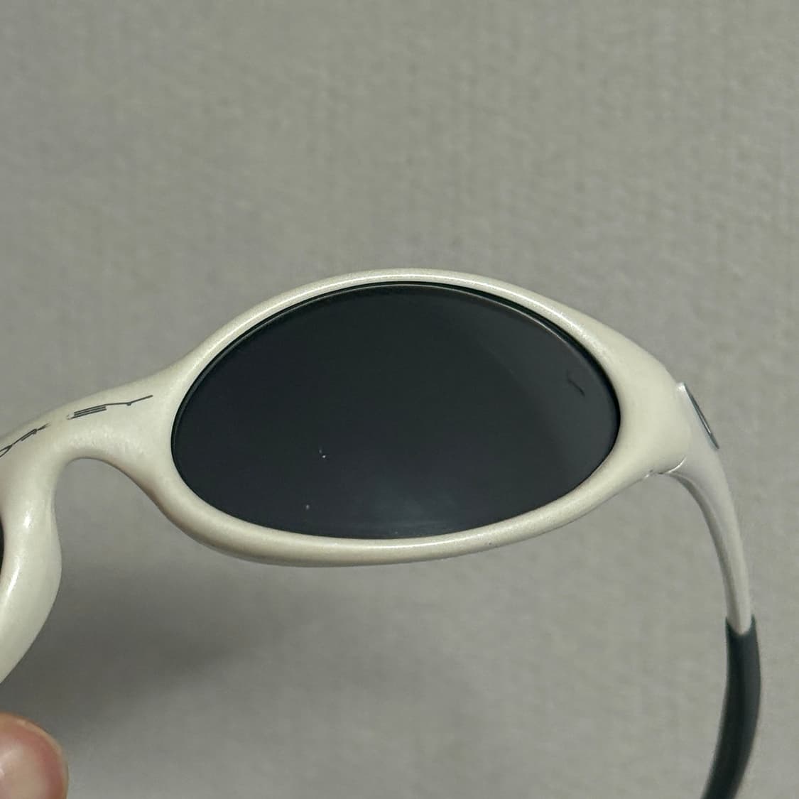 오클리 아이자켓 1.0 펄 화이트 상품이미지6