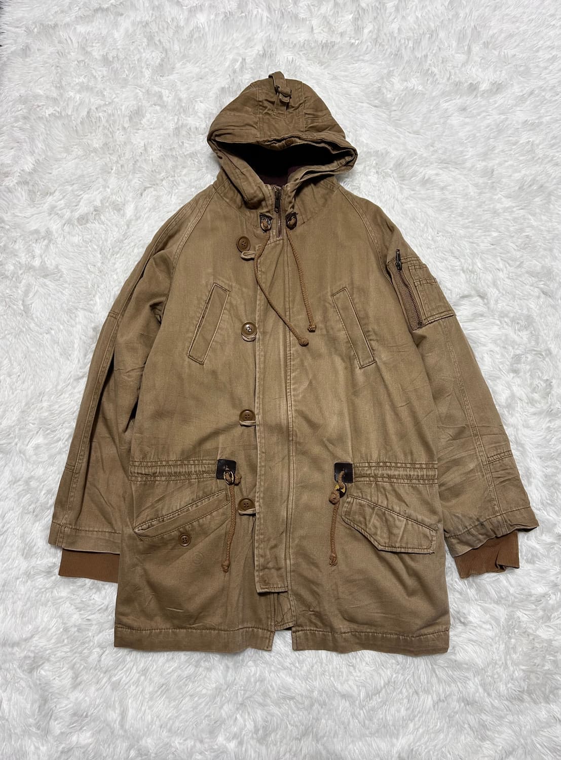 string detailed padded parka 상품이미지1
