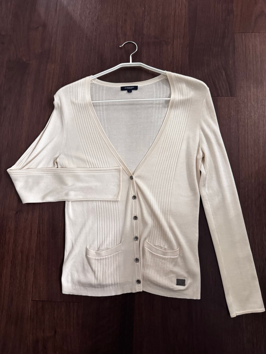 버버리 실크 가디건 상품이미지1