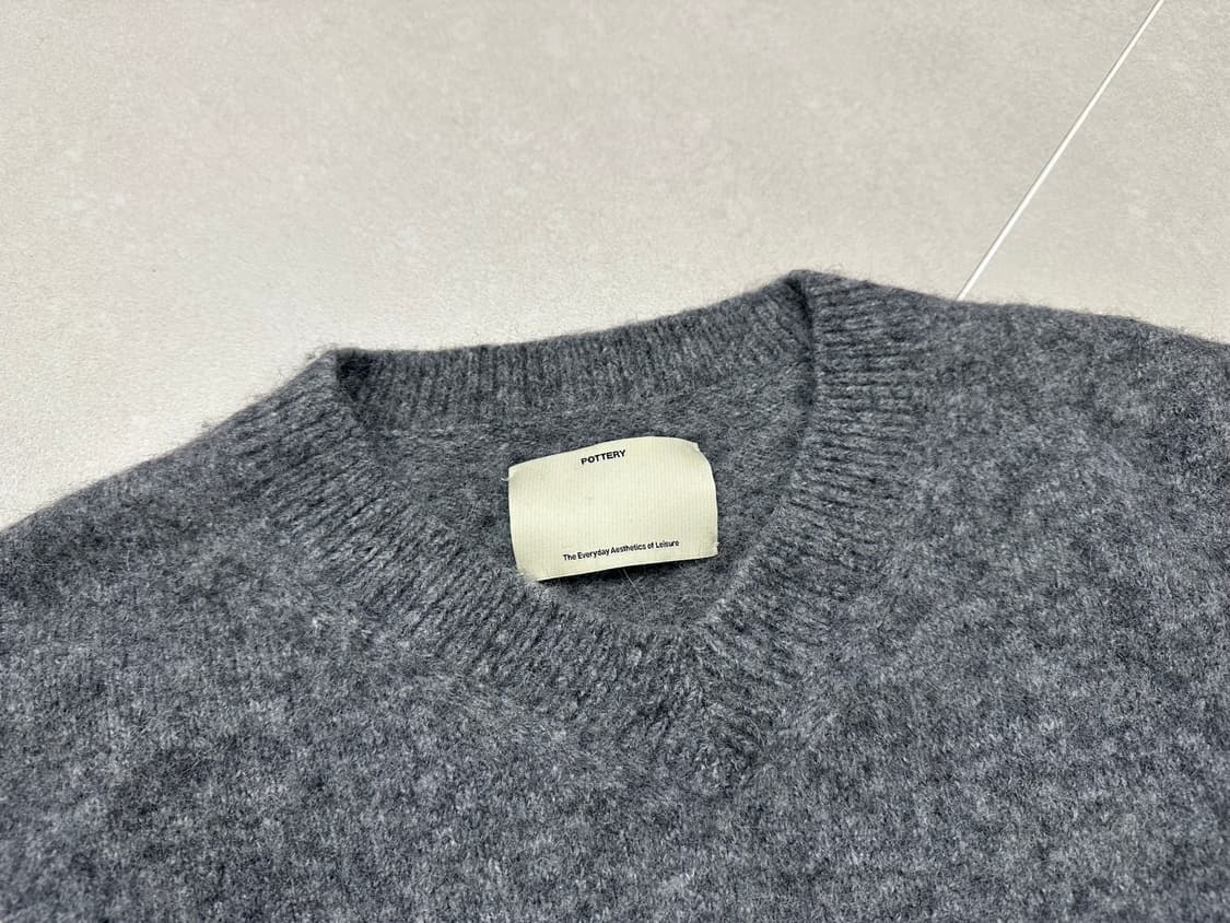 포터리 베이비알파카 브이넥니트 차콜그레이 3사이즈 상품이미지2