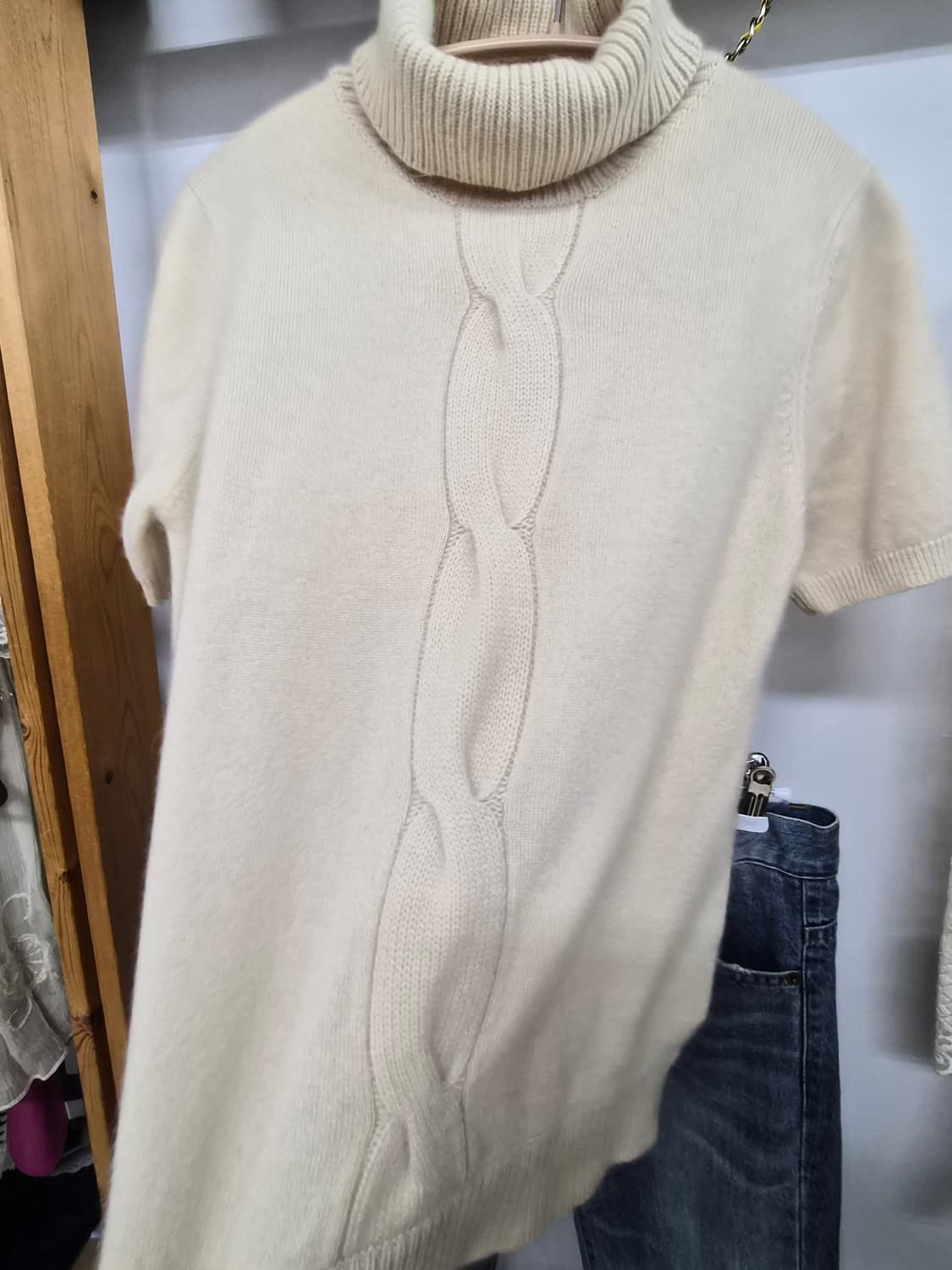 보티첼리 캐시미어100%  케이블니트 상품이미지4