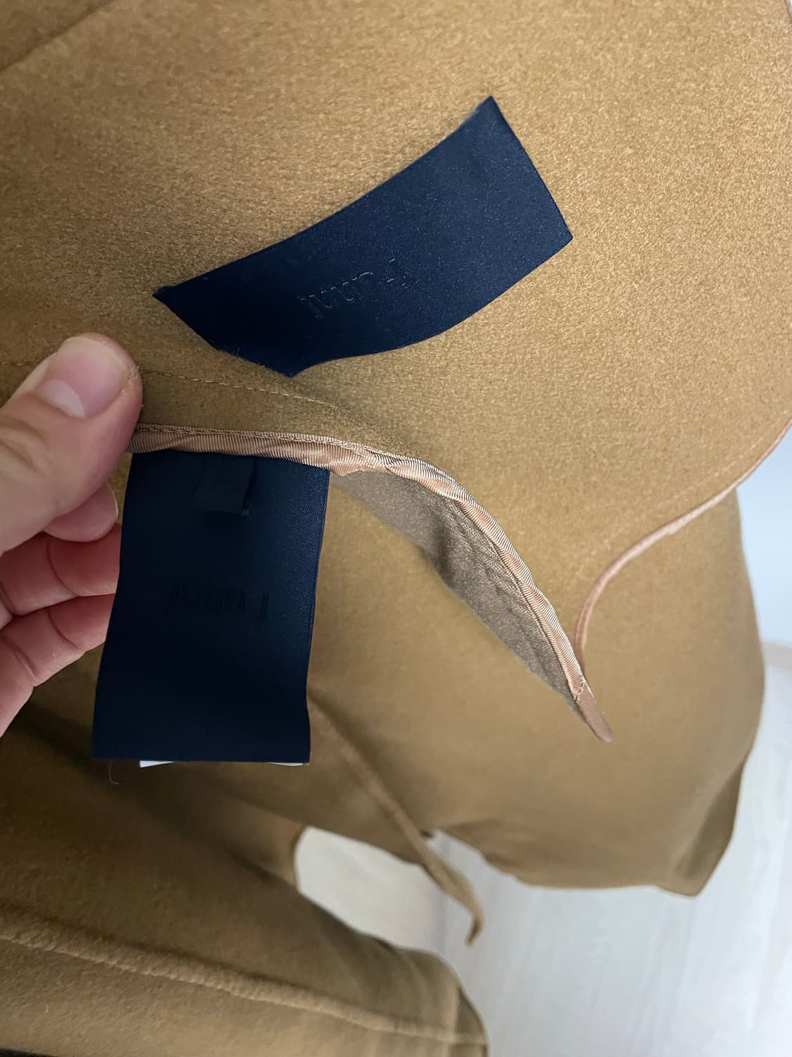 50사이즈 새상품, 준지 핸드메이드 로브코트 카멜색상 상품이미지3