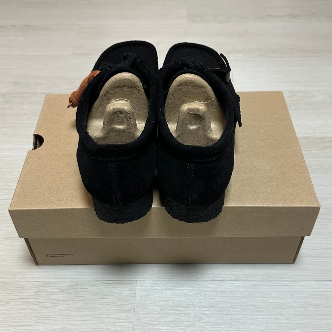 클락스 왈라비 블랙 스웨이드 UK 7.5 상품이미지5