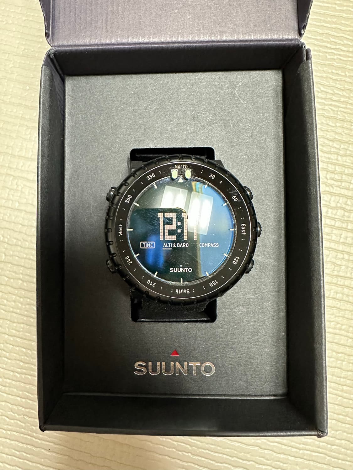 순토 코어 올블랙 나토스트랩 상품이미지9