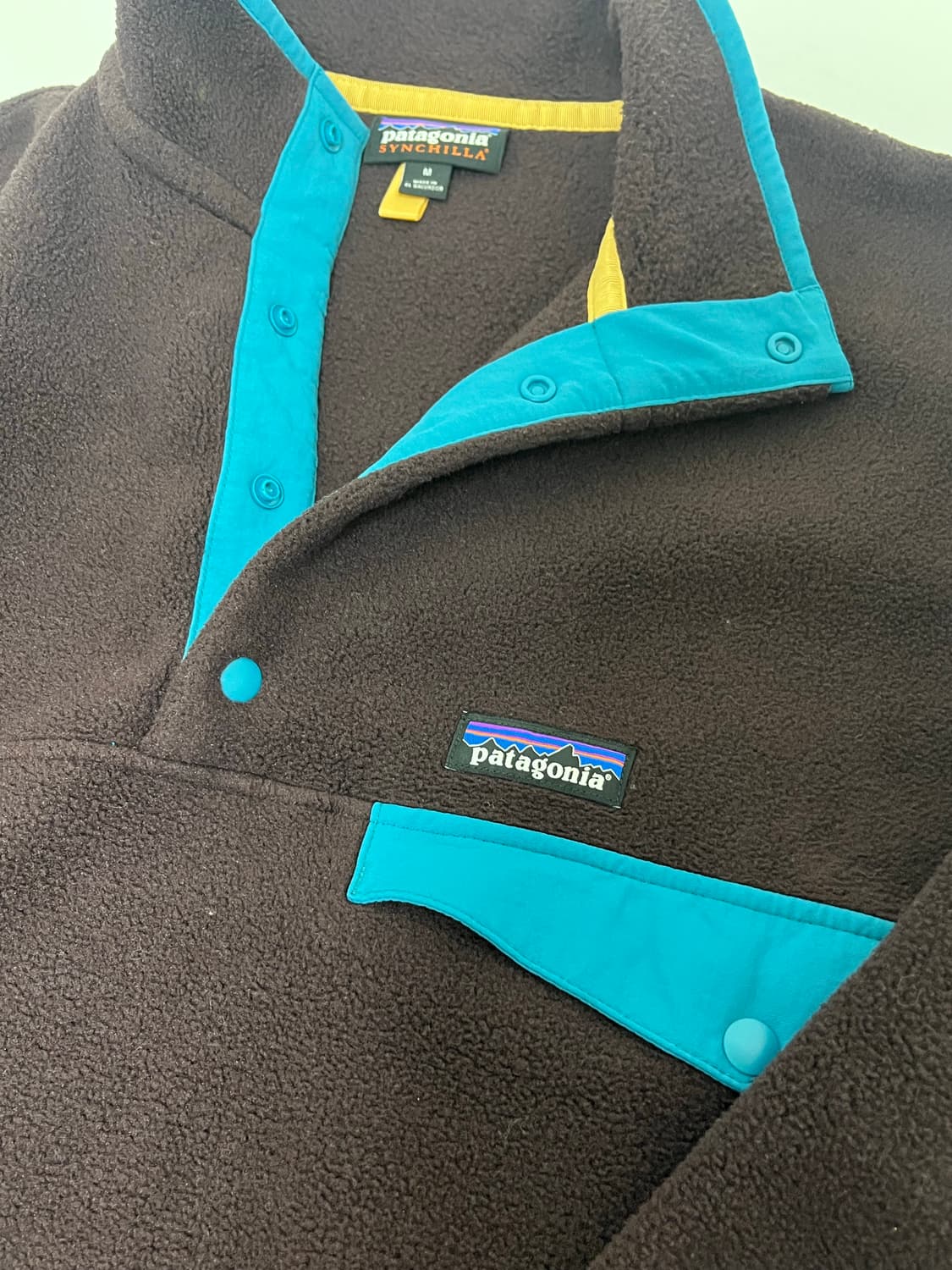파타고니아 신칠라 플리스 옵시디안 플럼 컬러 M 상품이미지3